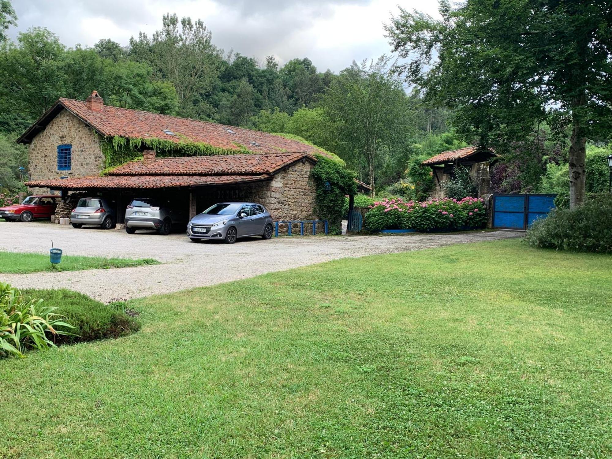 Villa Remanso Del Rio Saja à Renedo De Cabuerniga Extérieur photo