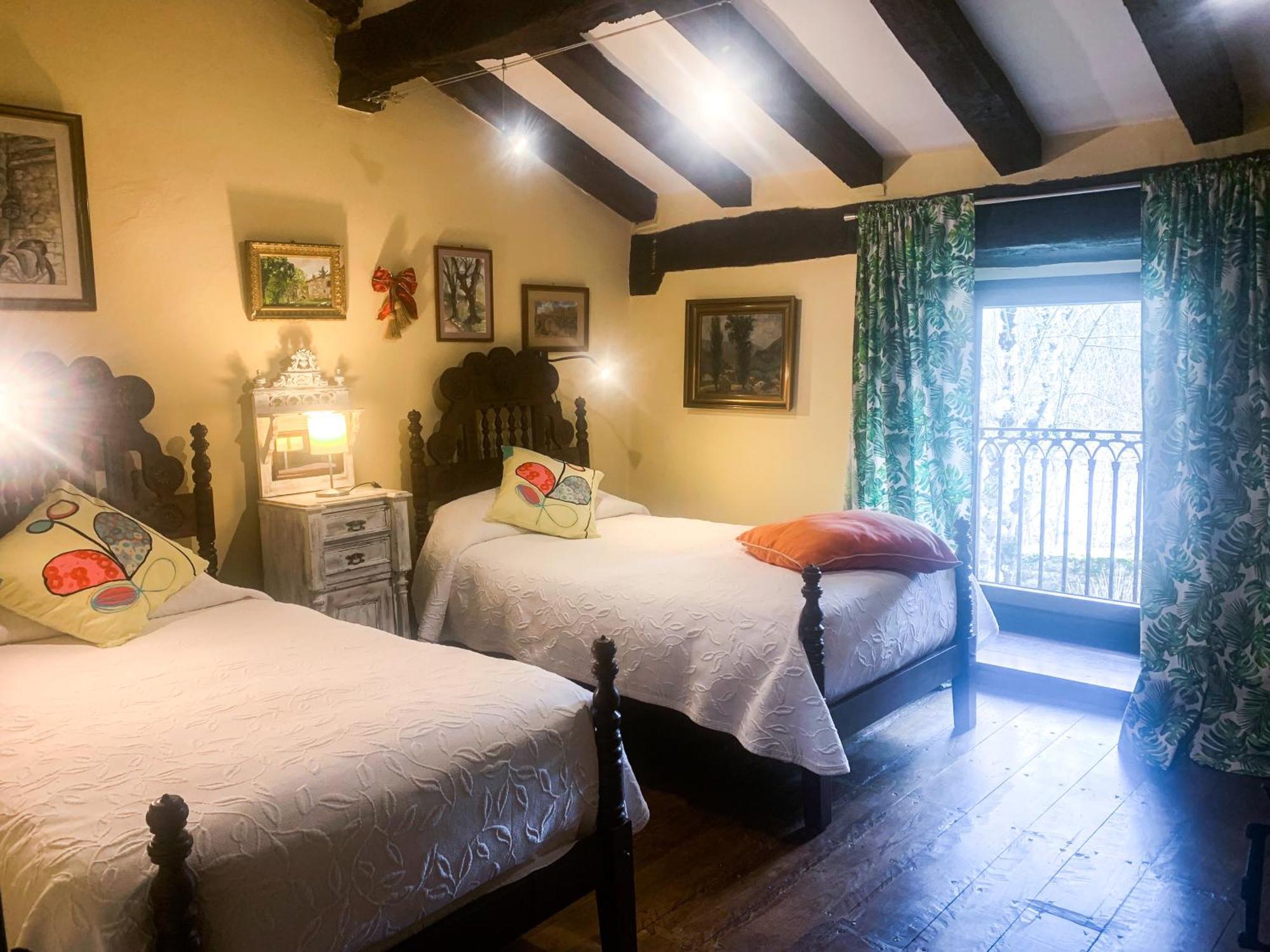 Villa Remanso Del Rio Saja à Renedo De Cabuerniga Extérieur photo